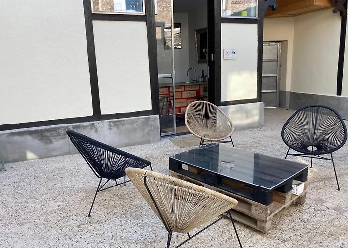 Pensión Le Clos Adnet 3*